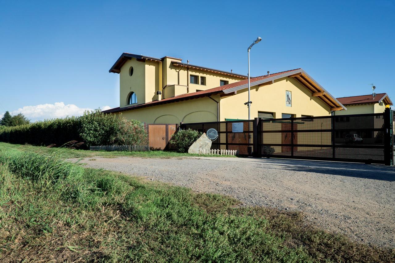 Agriturismo Camisi Qh Cambiago Dış mekan fotoğraf